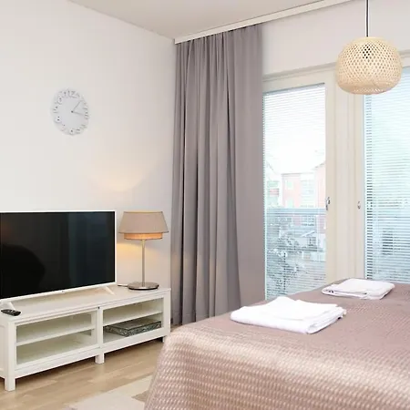 Lapland Aurora Apartment- With Freeparking Wifi Near Center Rovaniemi