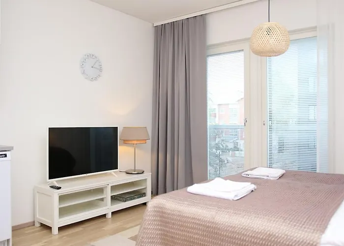 Lapland Aurora Apartment- With Freeparking Wifi Near Center Rovaniemi